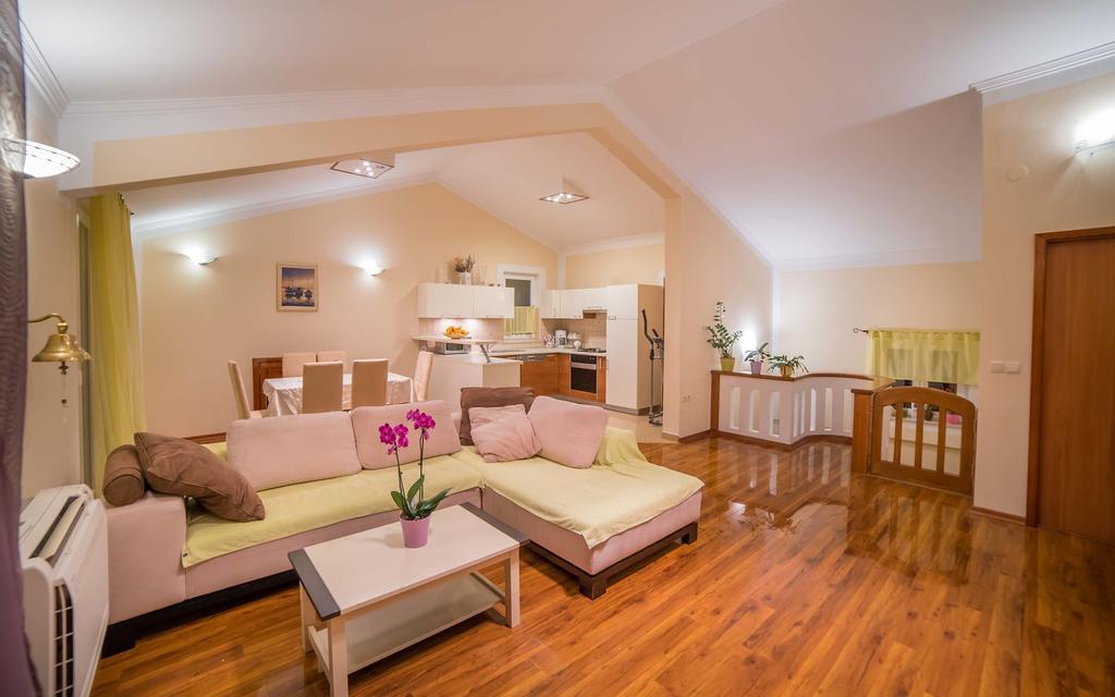 Captain'S Apartment Barbat na Rabu Ngoại thất bức ảnh